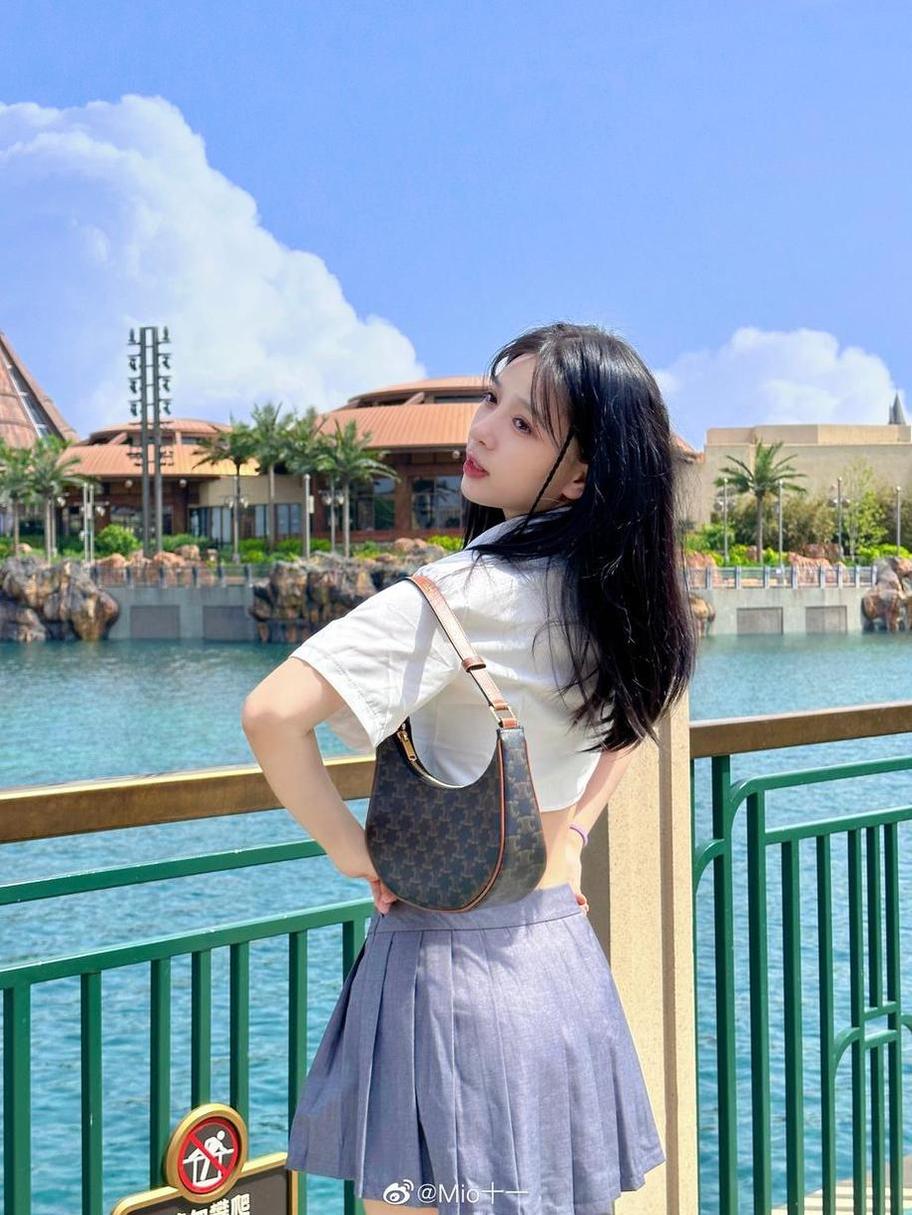 唯美动人，魅力四射——mio十一小乔的cosplay集大成