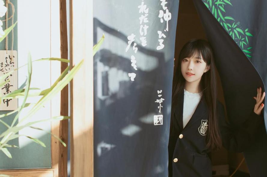 笑靥如花！shika小鹿鹿高清美图展现阳光气息