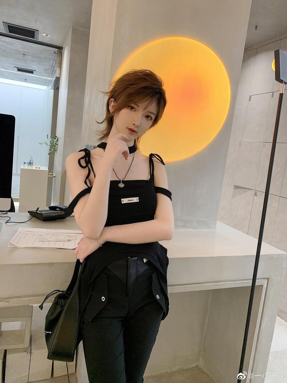 一小央泽cos白俢女：霍尔果斯美图分享，cosplayer的必备