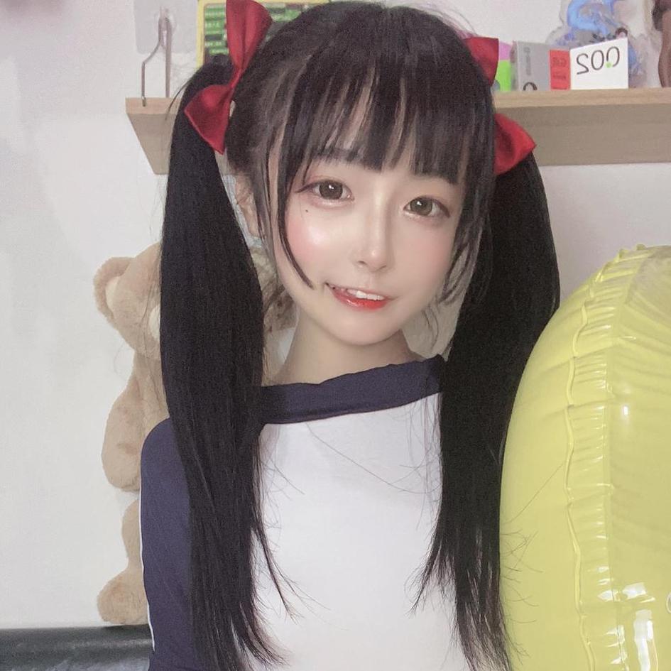 与佳佳好难啊免费一起cosplay，助你畅想无限未来。