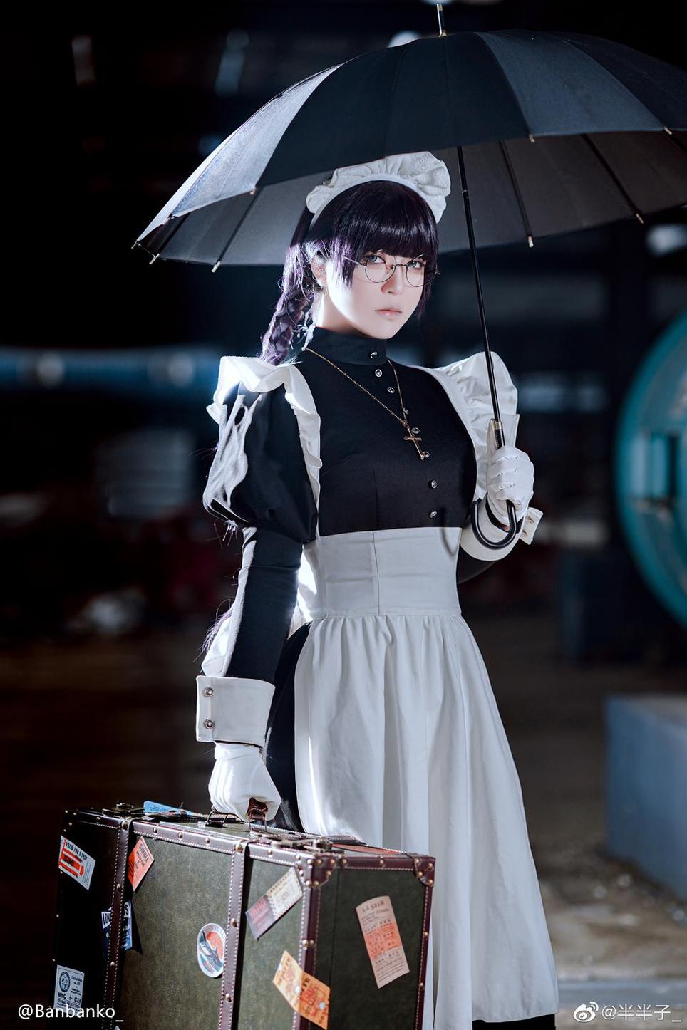 半半子cosplay照片套：生动再现动漫经典片段。