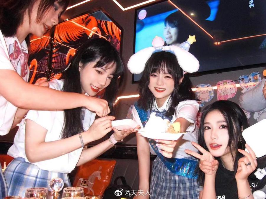 天夫人coser倾心制作的照片，让我们一起欣赏这些美不胜收的作品