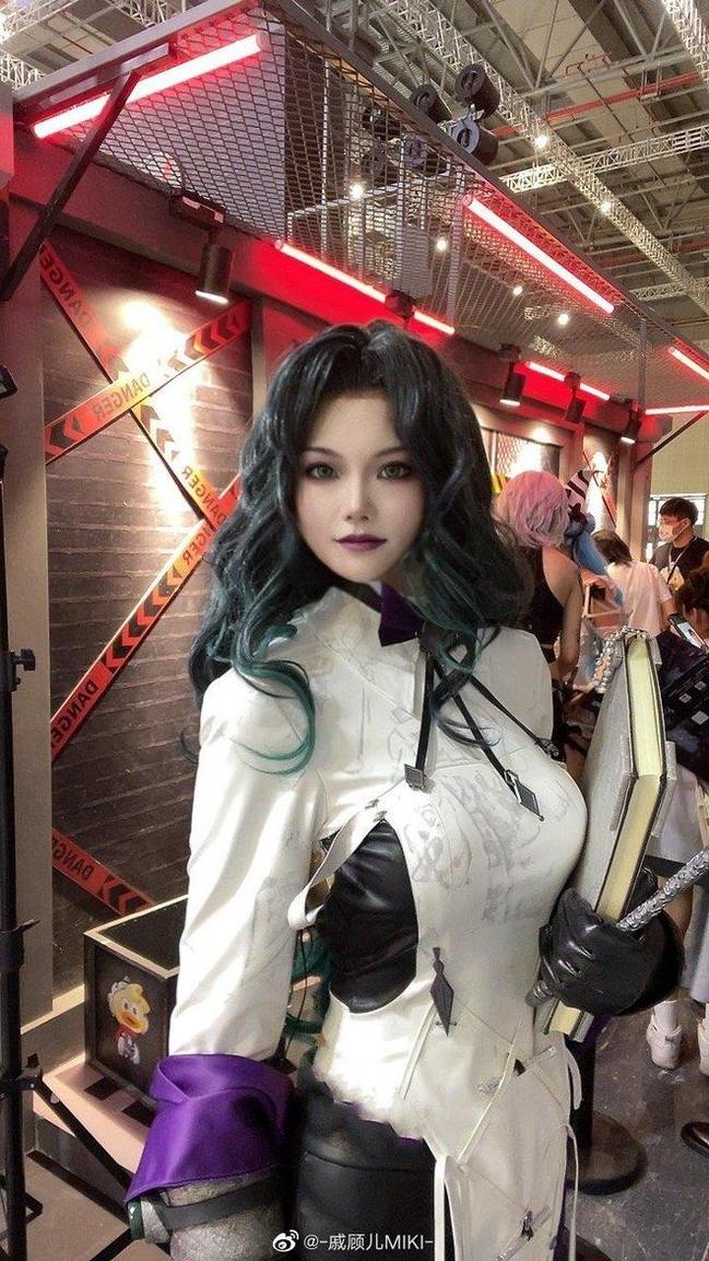 魅力cos照片尽在戚顾儿14套合集，你还在等什么