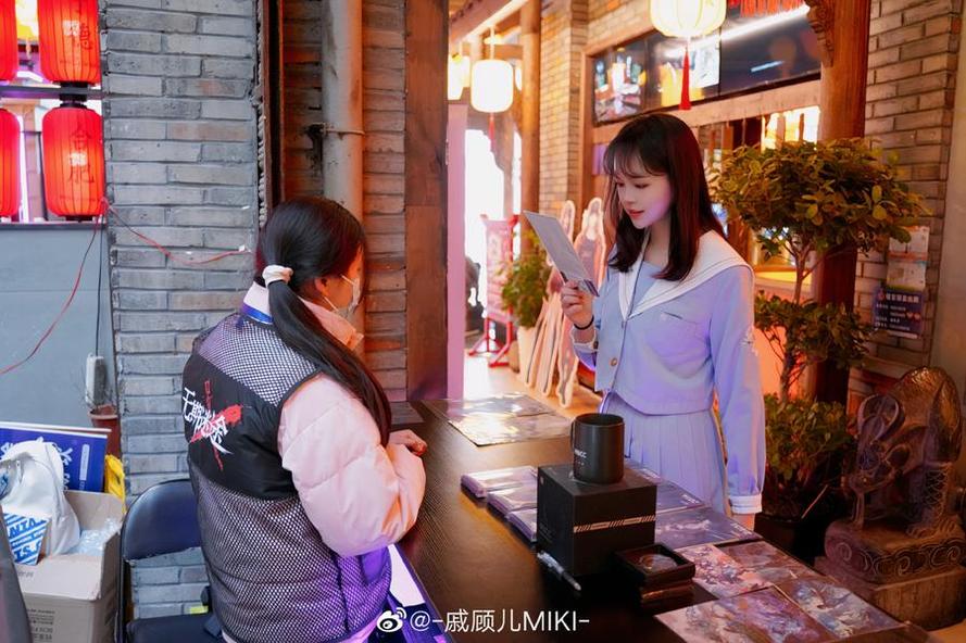 定制唯美cos作品，戚顾儿微博cos太华完美呈现