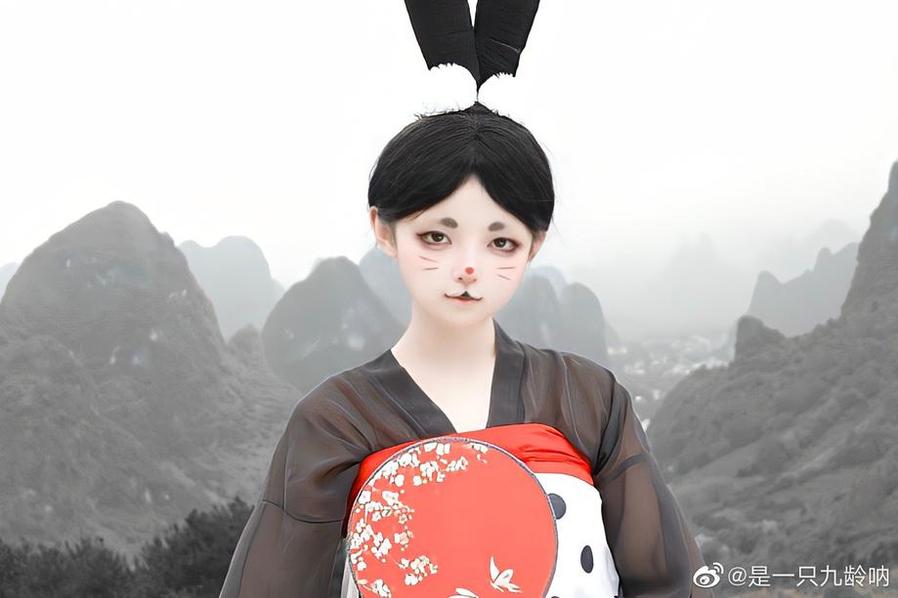 一起来欣赏吧！是一只九龄弹幕的照片集锦