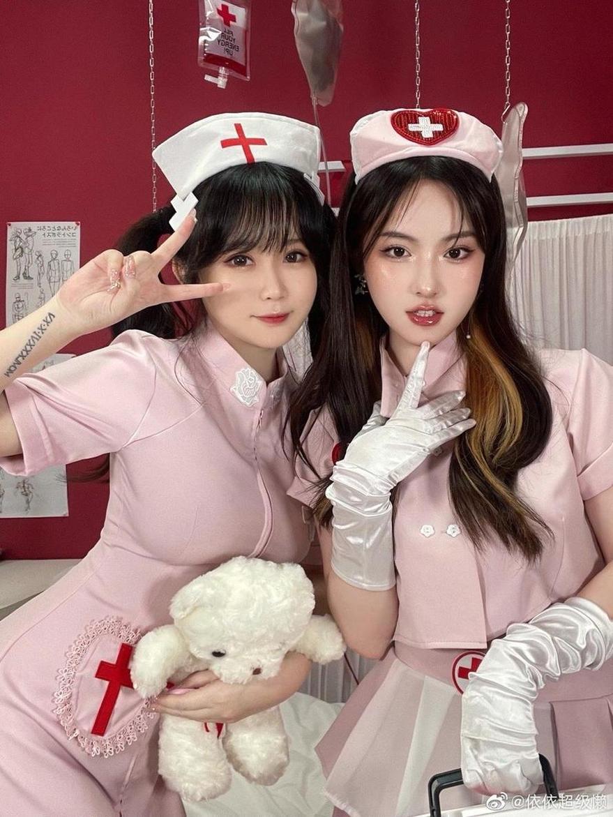 是依酱呀黑历史，原图图包等你来更新