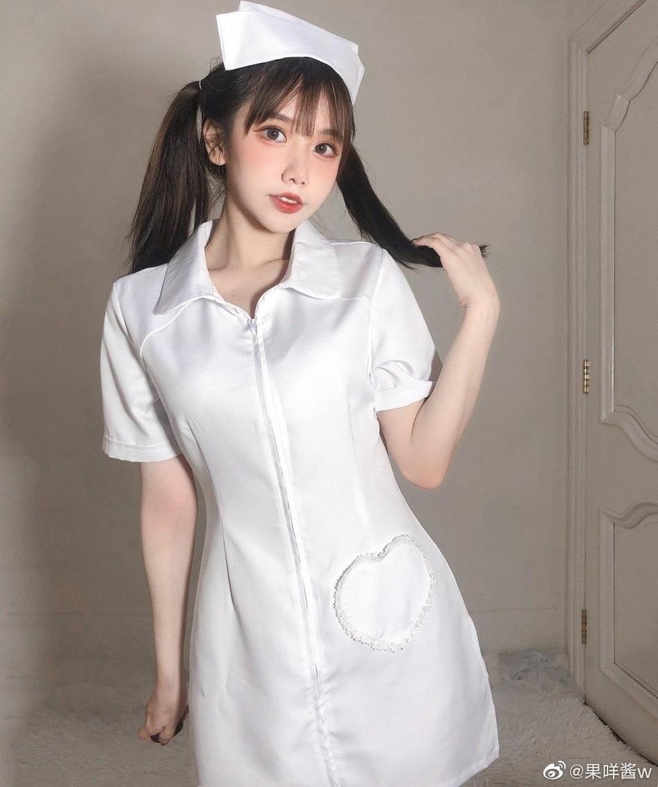 果咩酱w个人资料：精美照片背后的故事
