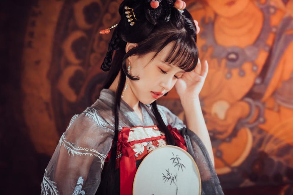 绝妙Cosplay作品，柳郁子微博图套教你如何穿出别致风格