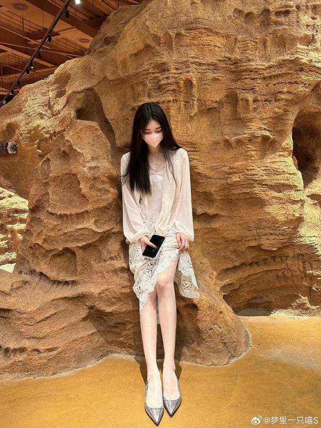梦里一只喵会员资源：cosplay合集，一起穿越时空探索史诗级的冒险故事