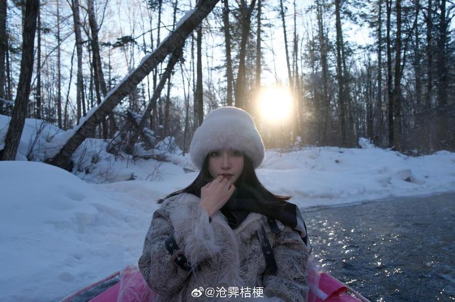 沧霁桔梗微博图片：展现魅力的cosplay原图分享