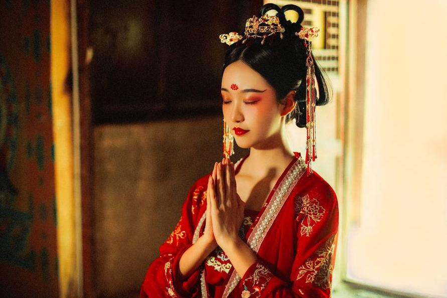 沧霁桔梗兔女郎超美造型，好看到爆表