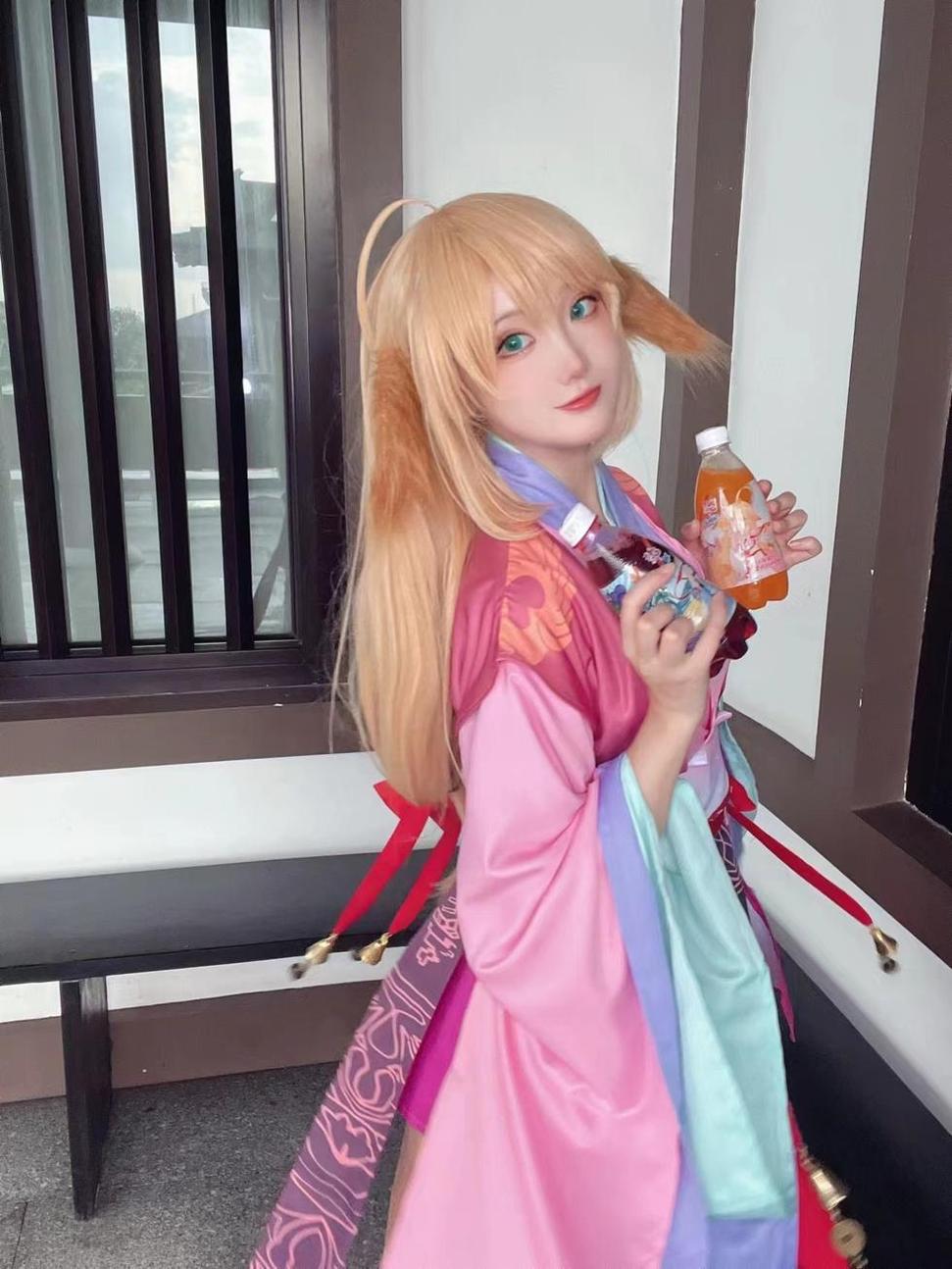 独一无二的瓜希酱cosplay定制，满足你的cosfantasy
