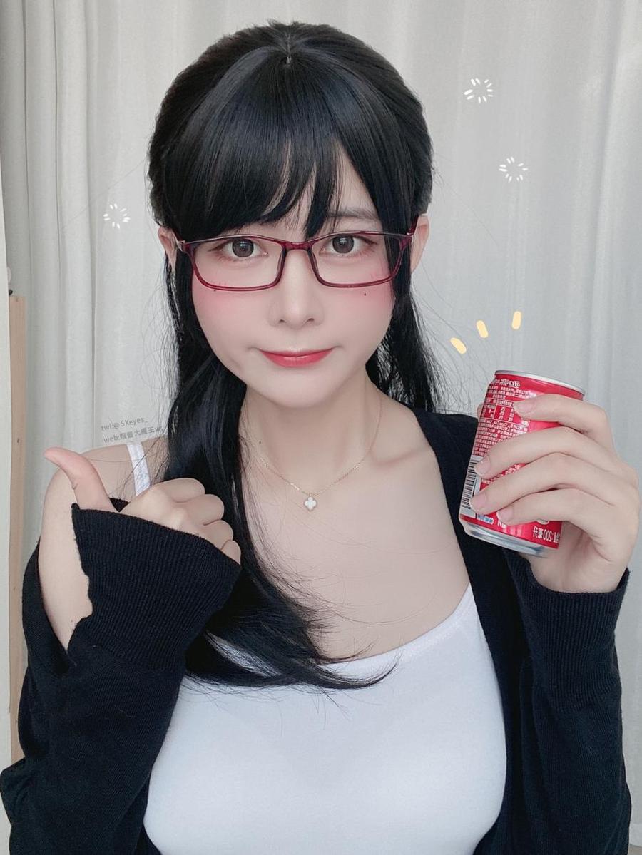 看尽世间美好，唯有“眼酱大魔王油光写真”才能称之为经典