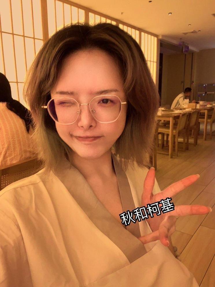 印象留存，秋和柯基漏图原图呈现最佳版面