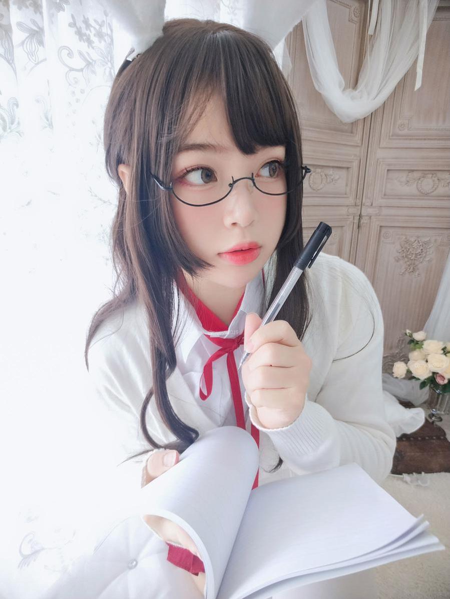 耶米西奶露指甲：黑暗气息十足，coser们完美诠释