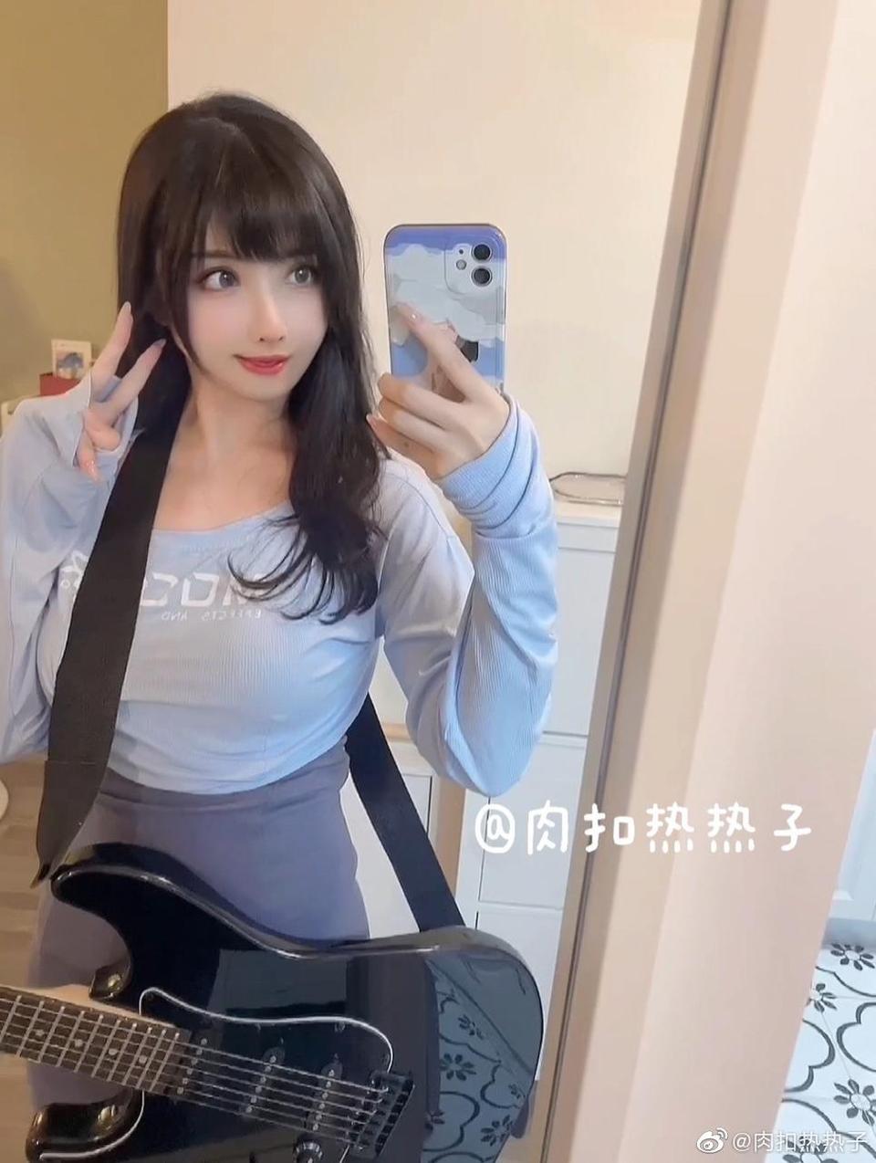 贴近现实的肉扣热热子牛头人照片，为你打开一个奇幻世界