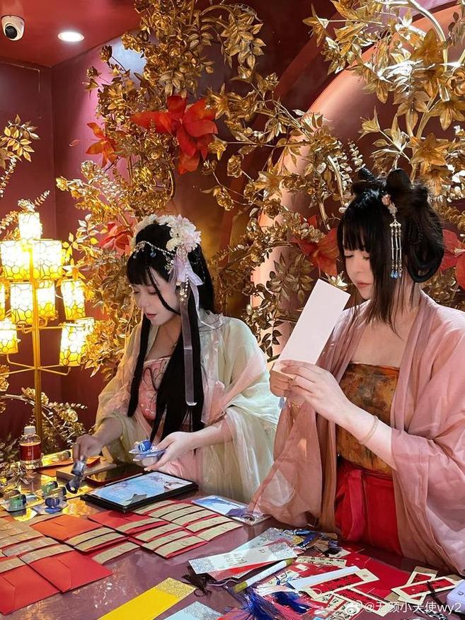 自闭颜球球林中精灵图片，完美呈现精美原图