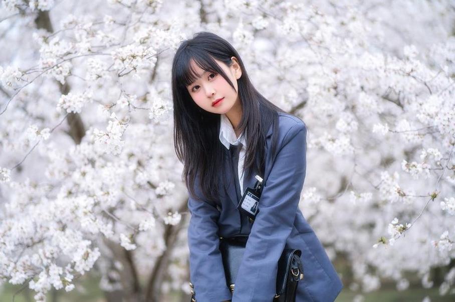 美到忍无可忍的萌芽儿o0浴巾摄影精选