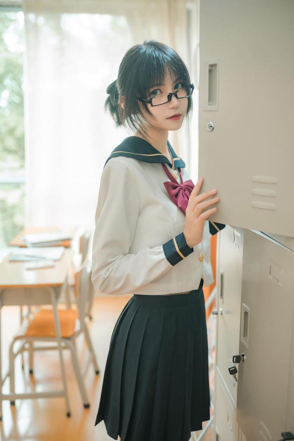神仙美图！逐月su透明女仆的cos合集