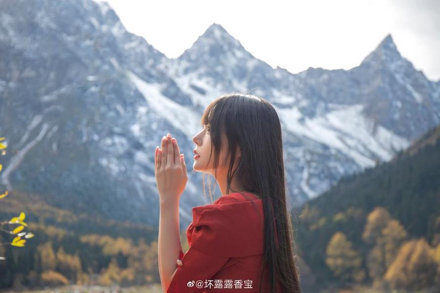 香草喵露露白色衬衫合集，每一张都值得收藏