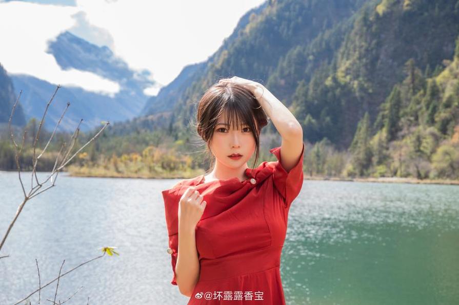 感受视觉盛宴：精选香草喵美图分享