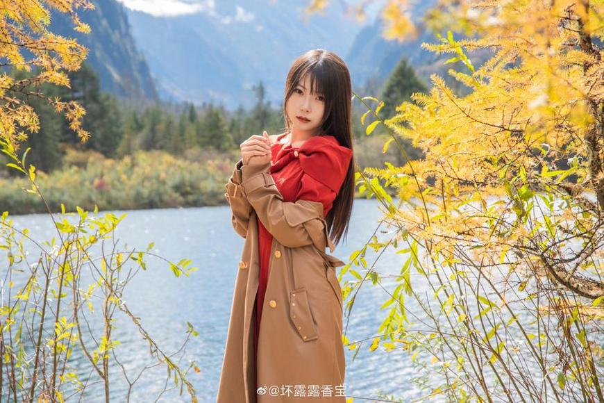 香草喵露露微博，经典cos作品欣赏。