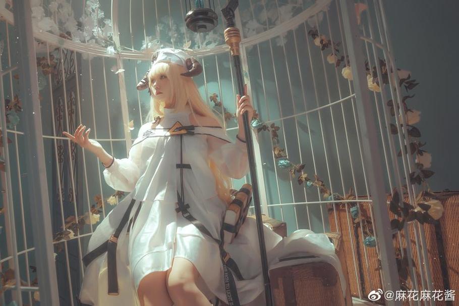 麻花麻花酱全部作品：精选国风cos合集，惊艳你的双眸。