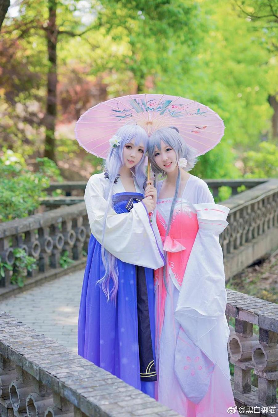 黑白御猫赤の森：图包放送，多角度全面解读cosplay魅力。